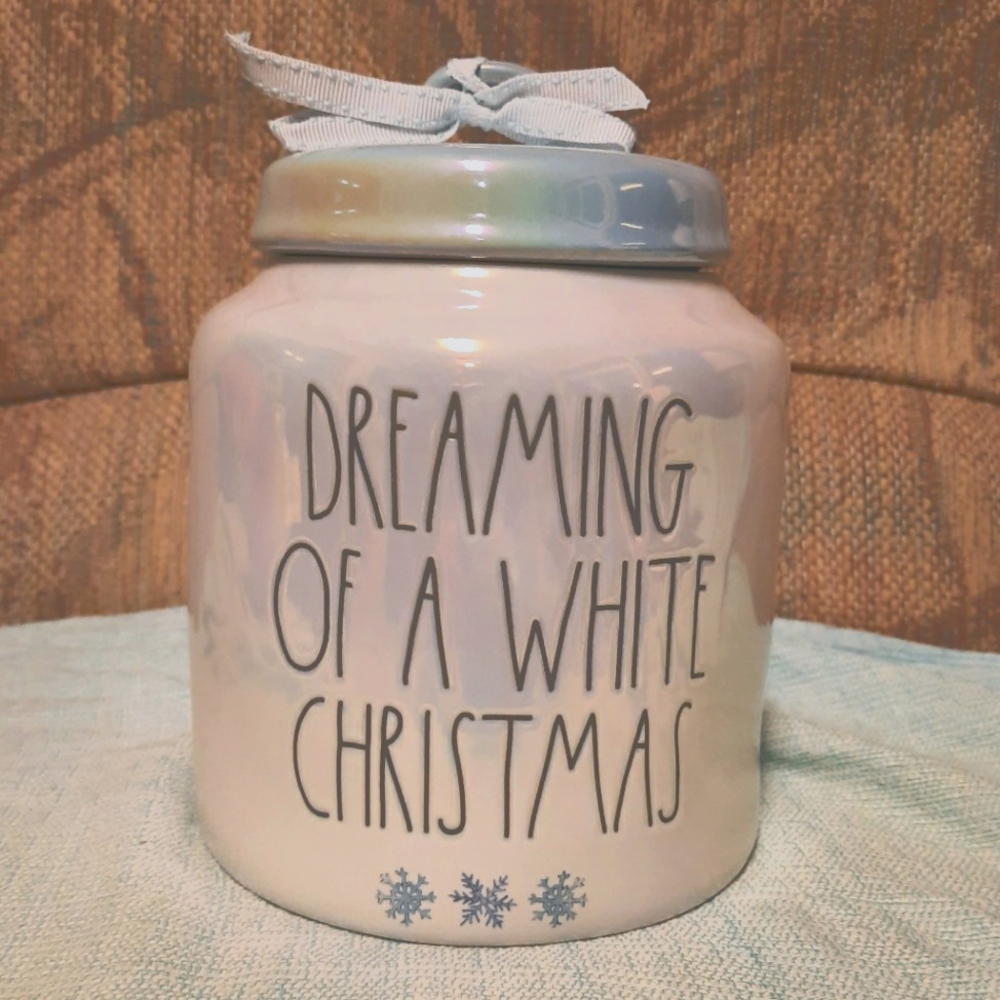 Rae Dunn Christmas Canister - Picture 1 of 4